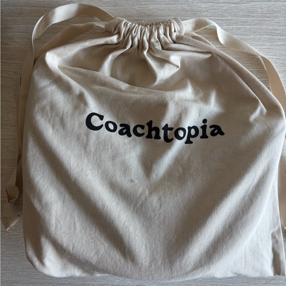 Aria Shoulder Bag - Picture 9 of 15